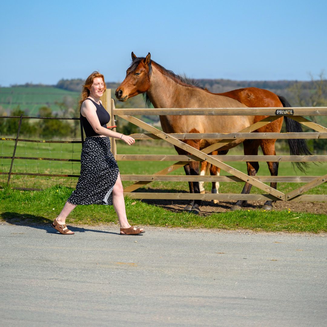 Salcombe | Andrew Explains – The Barefoot Sandal Built for Summer Comfort